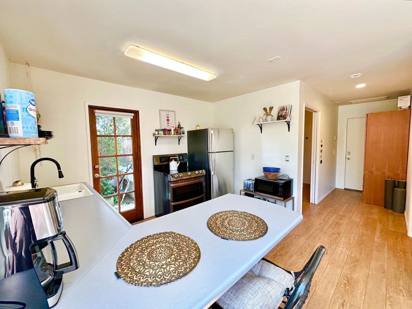 Fallbrook House: 3548 Rosa Way (Guest House)