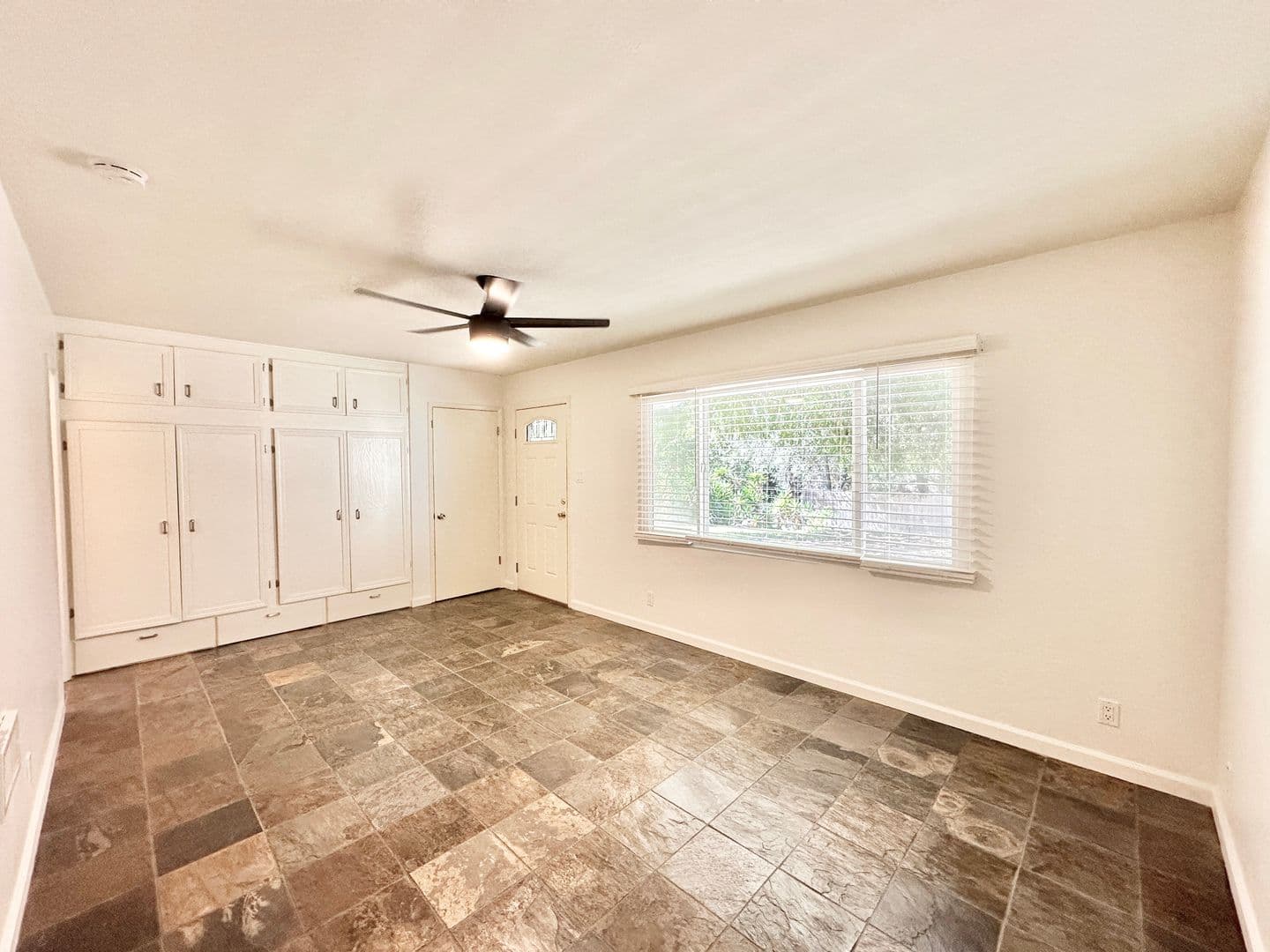 Fallbrook House: 2510 Live Oak Park Road - Unit #3
