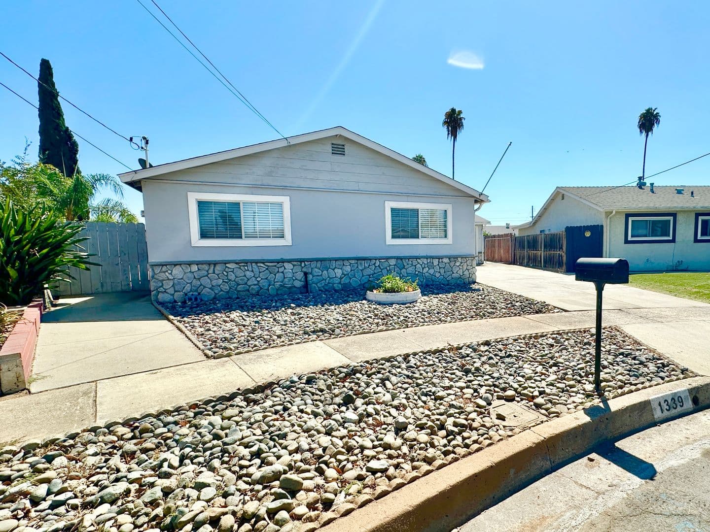 Escondido House: 1339 Wilson Place