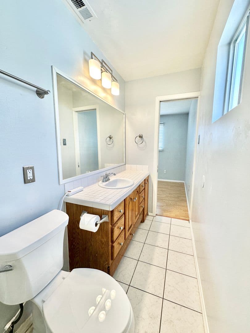 Escondido House: 1339 Wilson Place