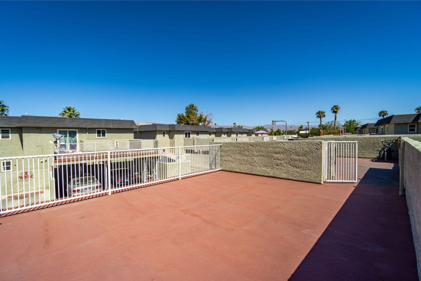 Indio Apartment: 82435 Requa Ave