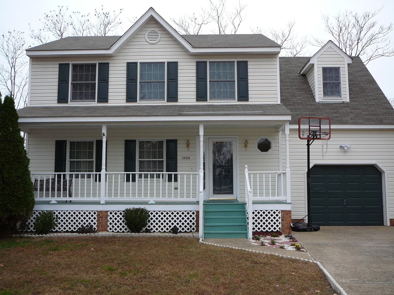 S Chesterfield House: 19224 Maurer Ln