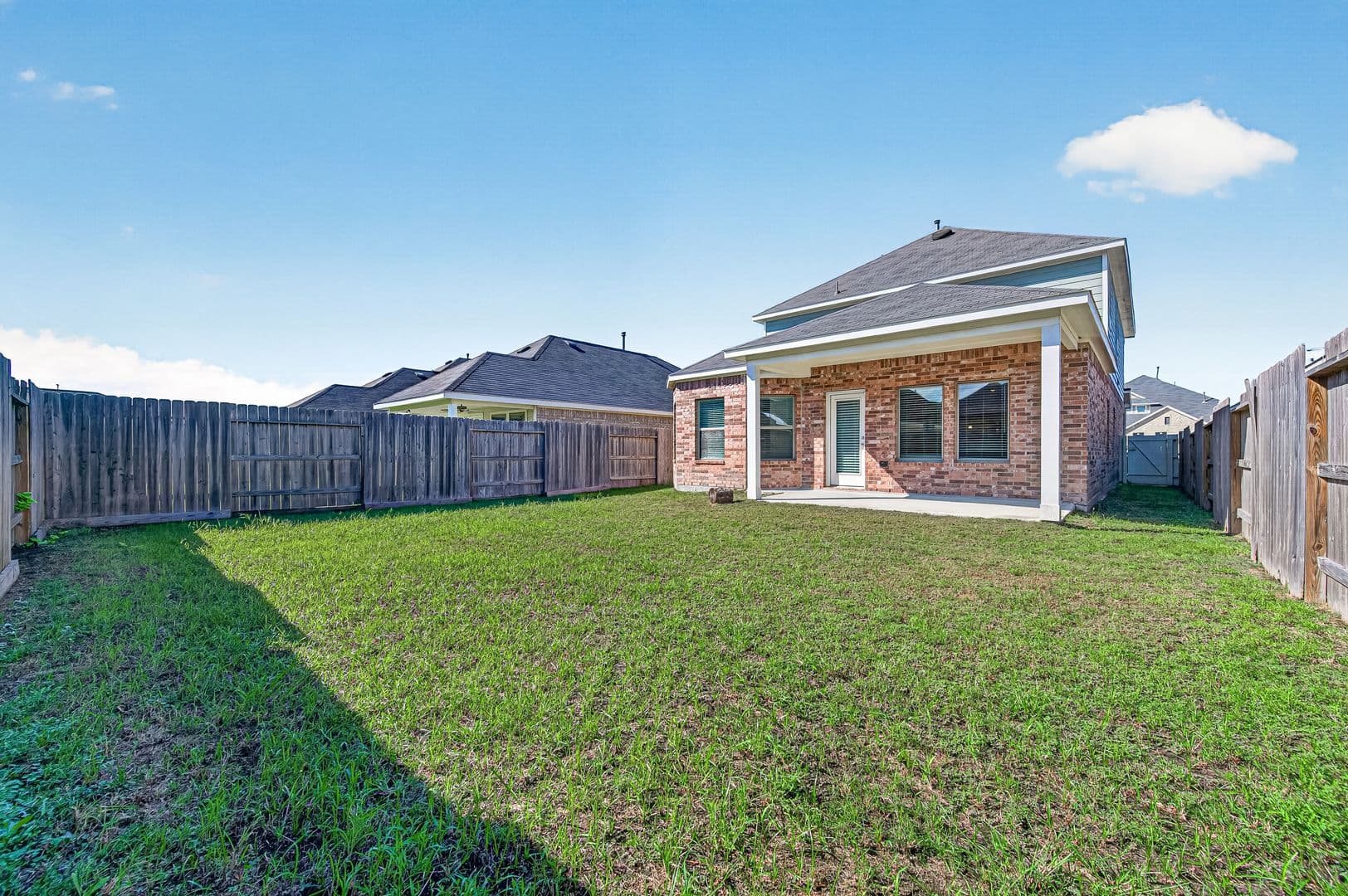 Conroe House: 10546 Preserve Way