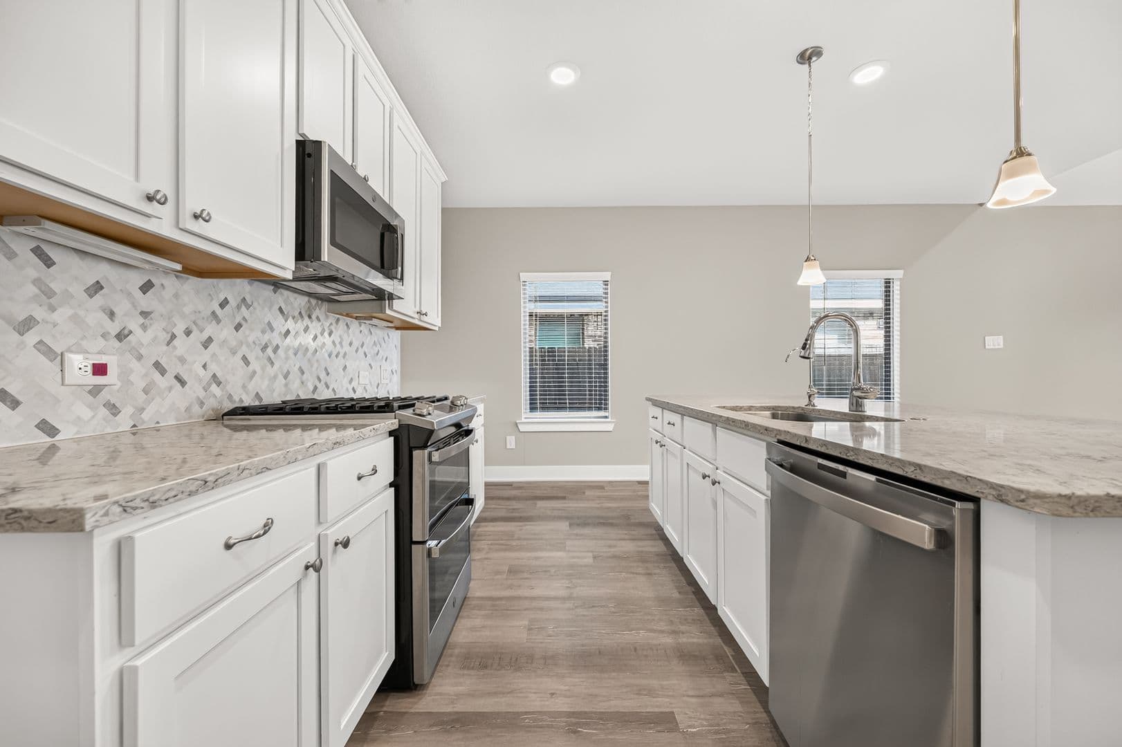 Conroe House: 10546 Preserve Way