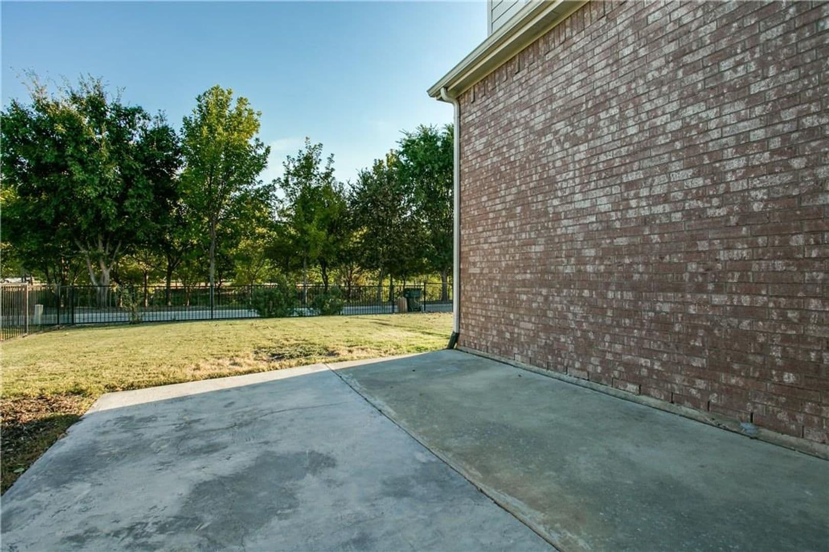 Plano House: 4408 Caledonia Creek Ln