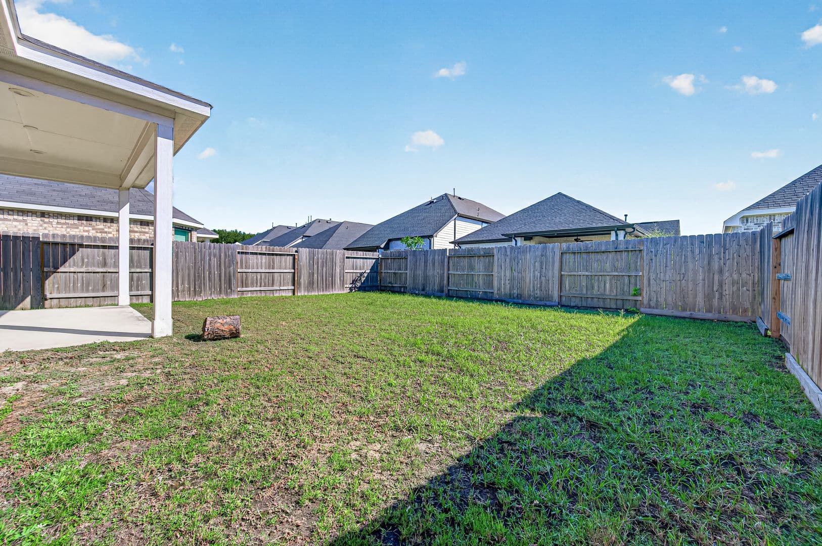 Conroe House: 10546 Preserve Way