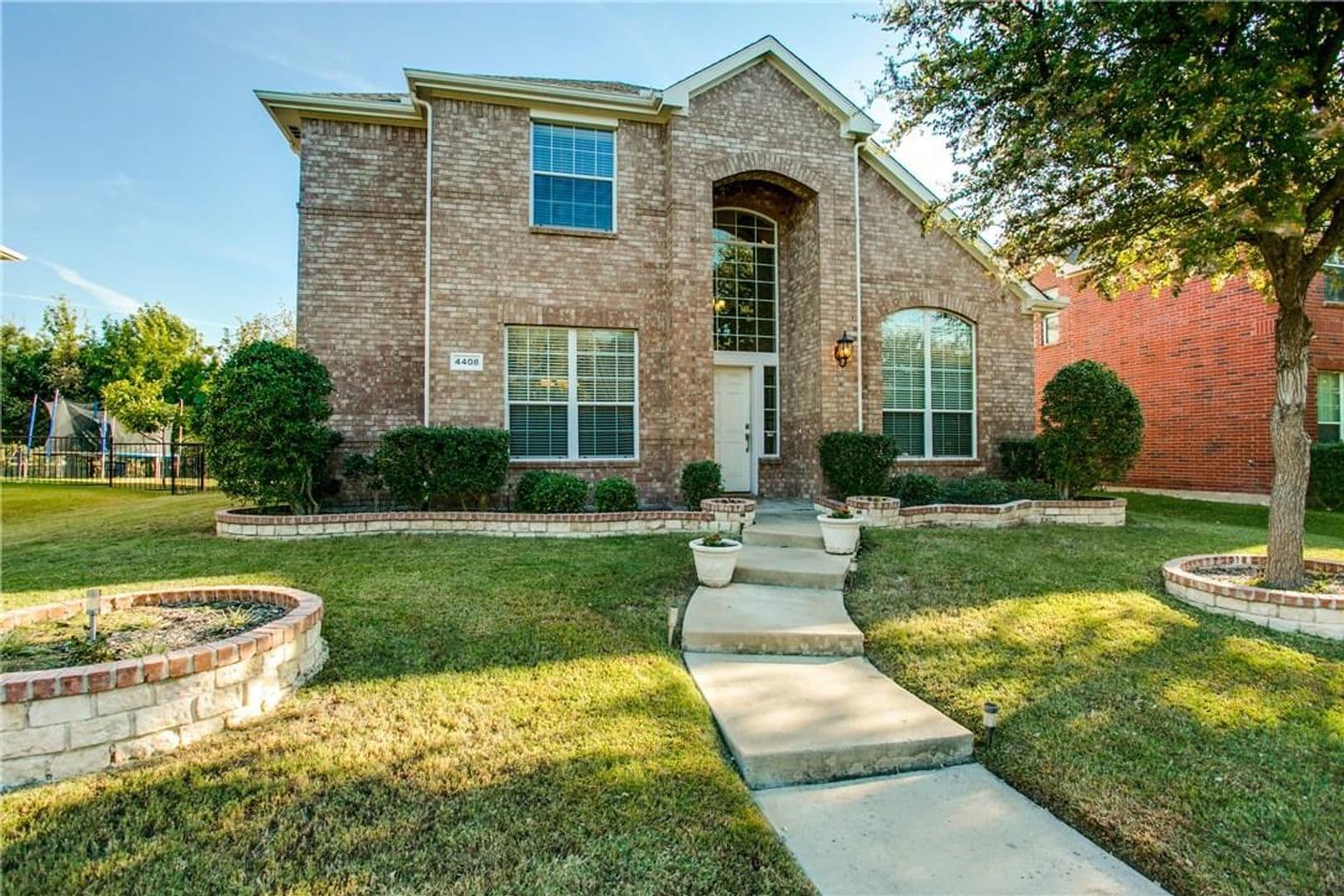Plano House: 4408 Caledonia Creek Ln