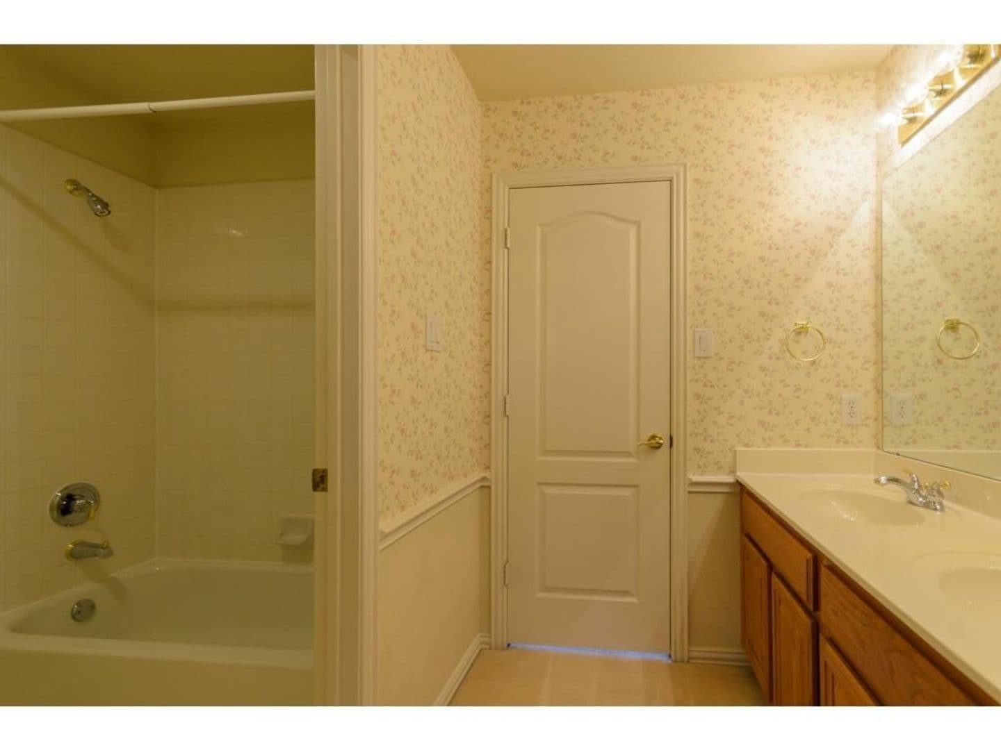 Plano House: 2613 Owl Creek Dr