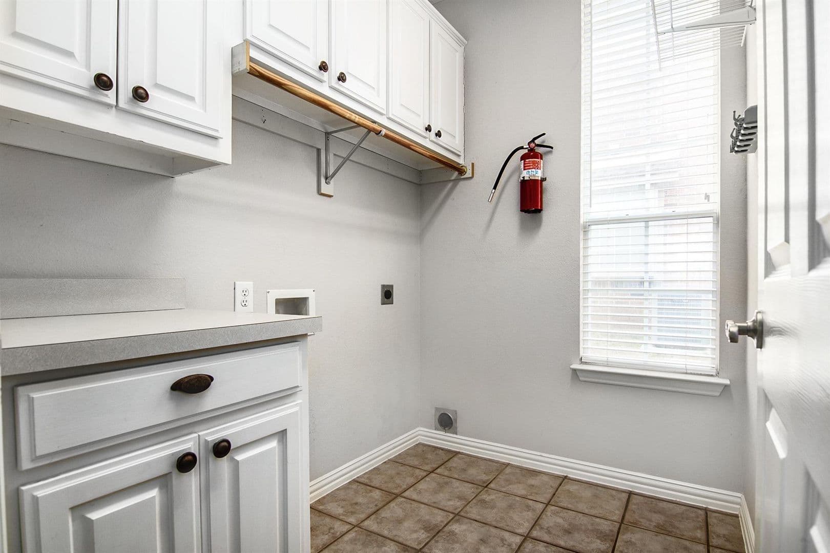 Plano House: 3417 Burnet Drive