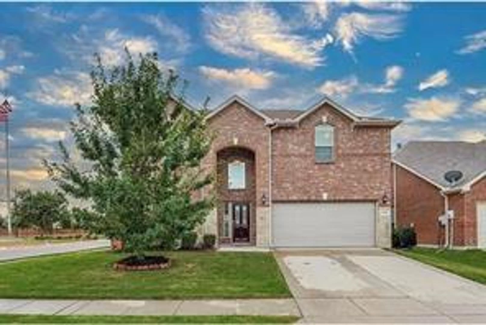 Frisco House: 12532 Ocean Spray Drive, Frisco, Texas 75036