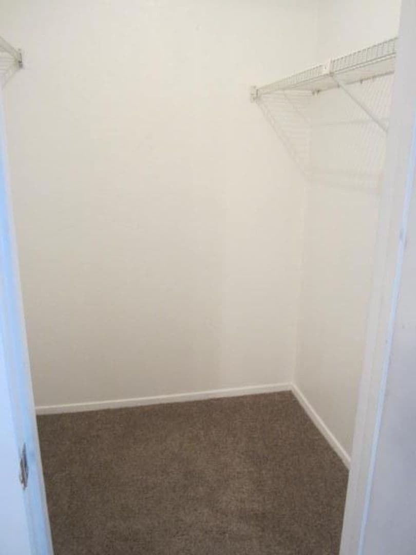 Dallas House: 12480 Abrams Rd