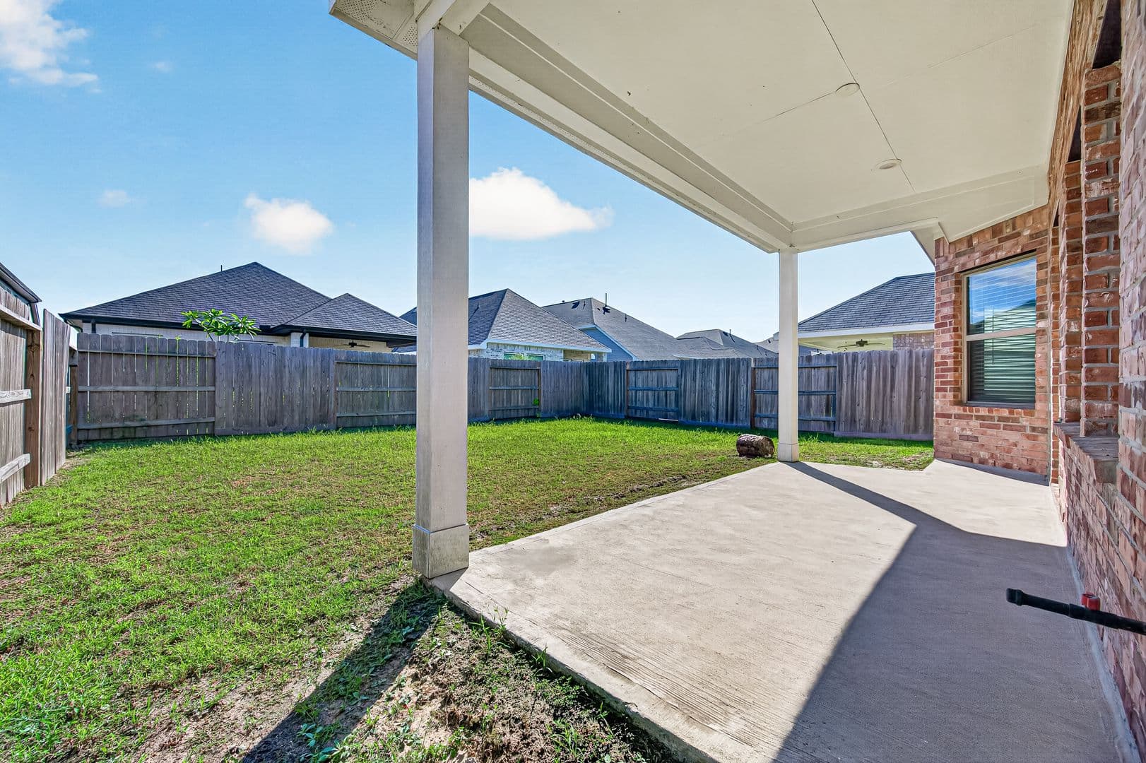 Conroe House: 10546 Preserve Way
