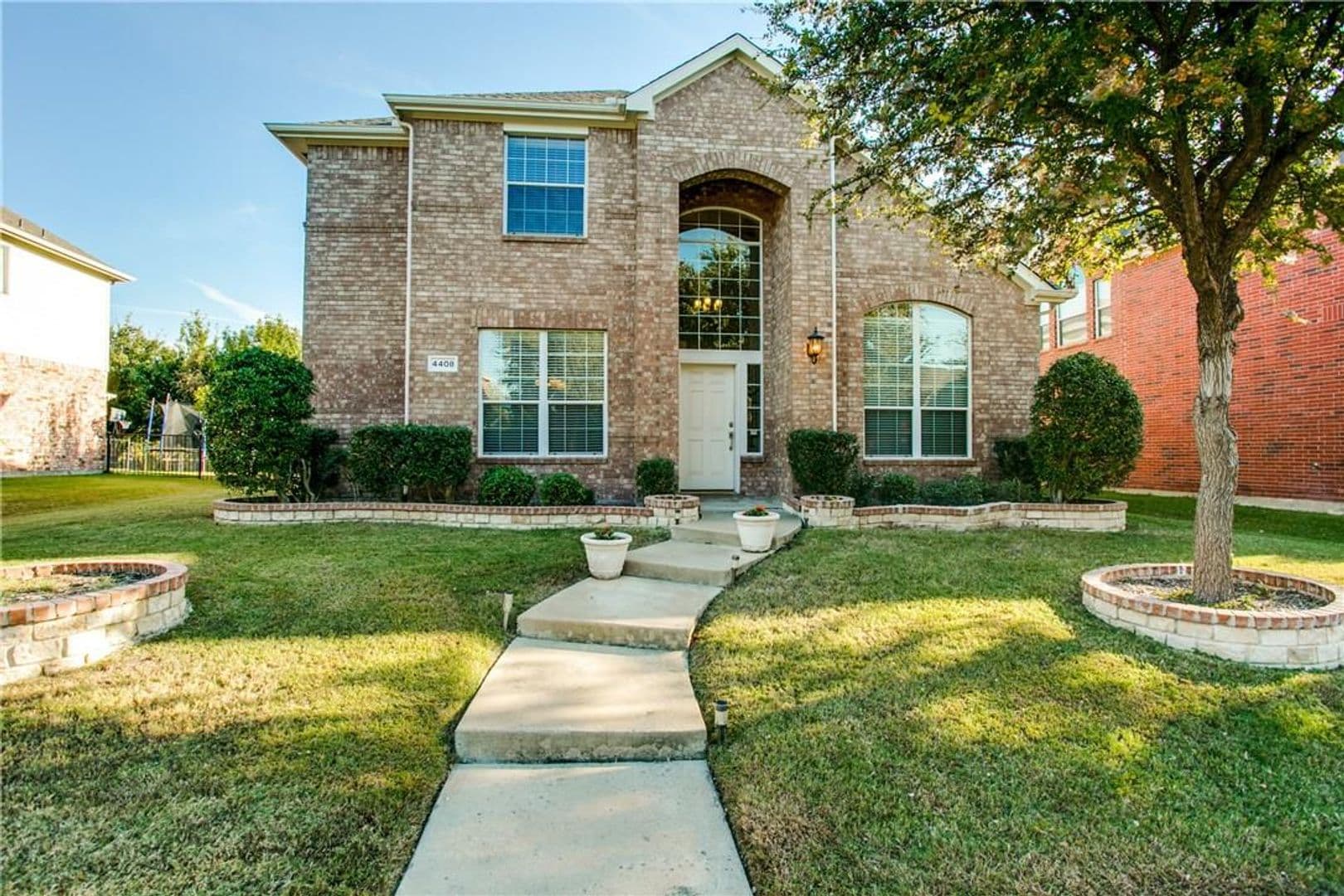 Plano House: 4408 Caledonia Creek Ln
