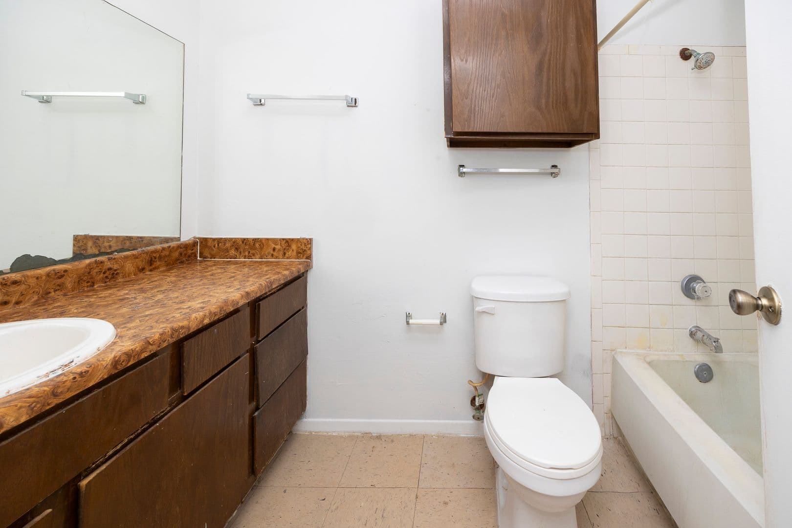 Dallas House: 12480 Abrams Rd