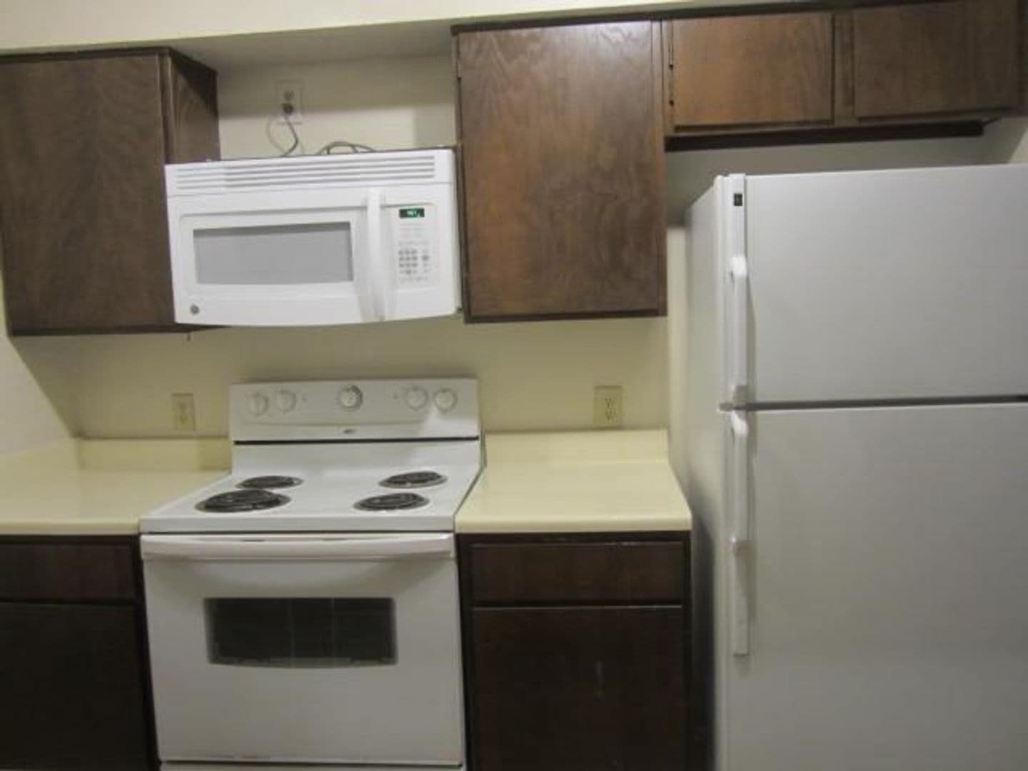 Dallas House: 12480 Abrams Rd