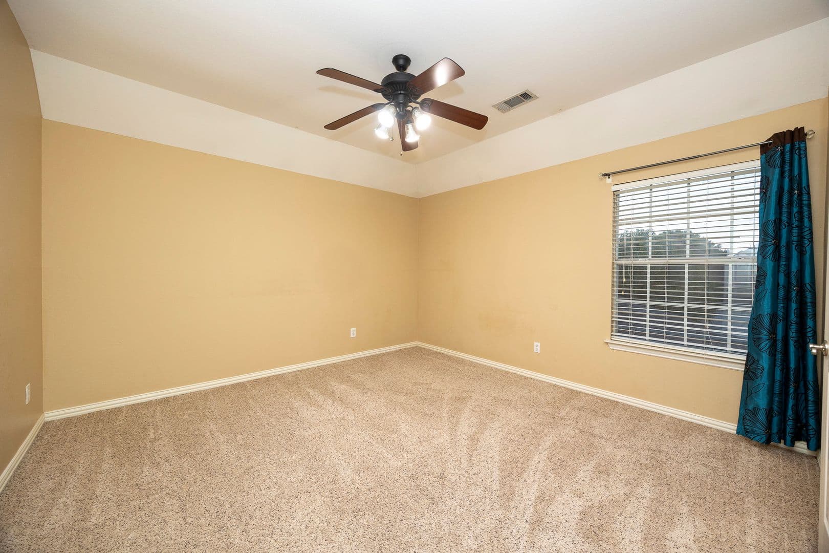 Plano House: 3417 Burnet Drive