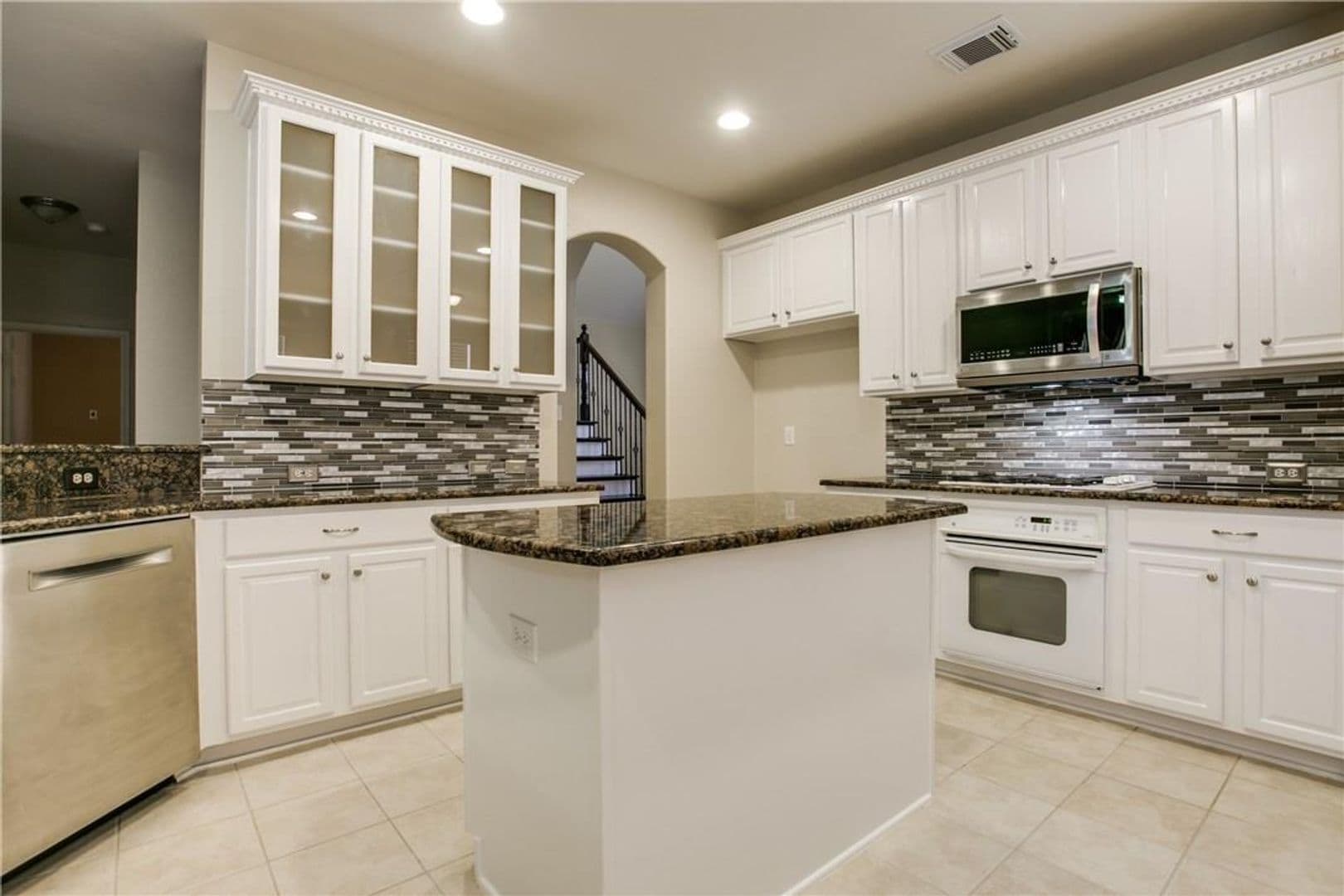 Plano House: 4408 Caledonia Creek Ln