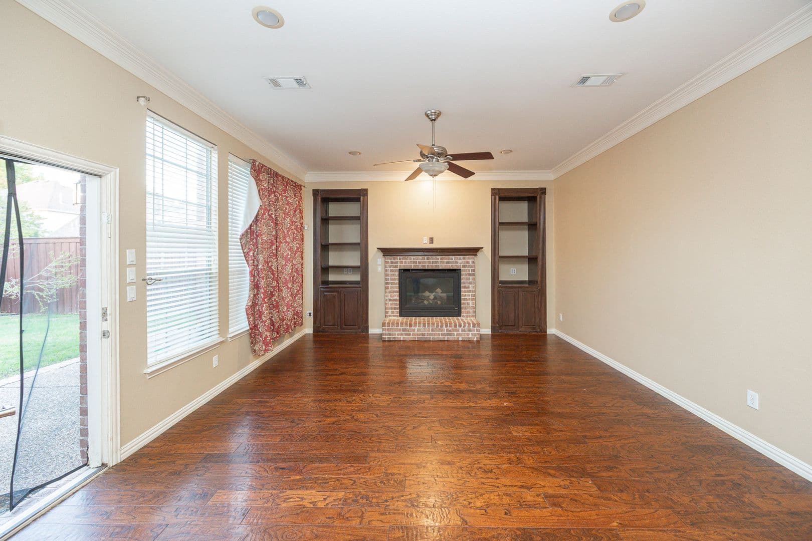 Plano House: 3417 Burnet Drive