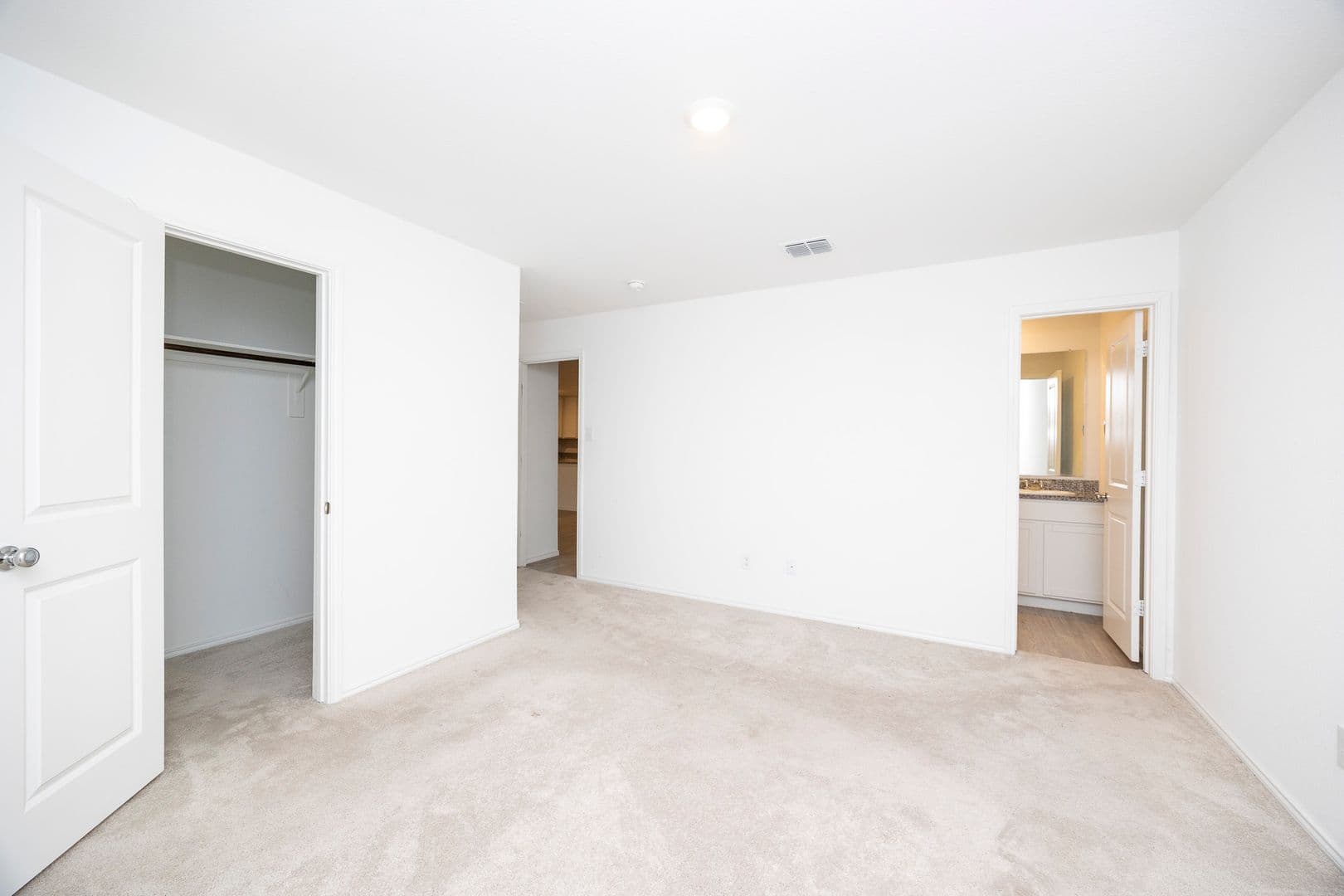 McKinney House: 7701 Thornton Drive