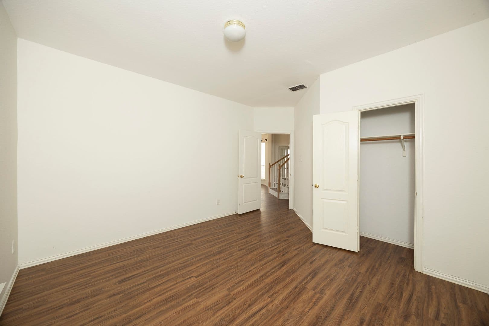 Richardson House: 3103 Kingsbury Drive(Owner approval must)