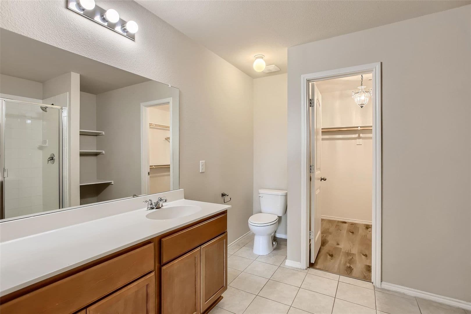Josephine House: 503 Hawthorn Dr