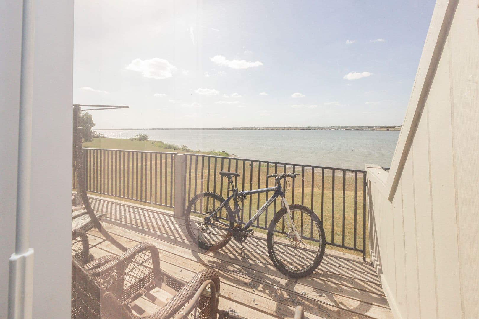 Rockwall House: 1418 Signal Ridge
