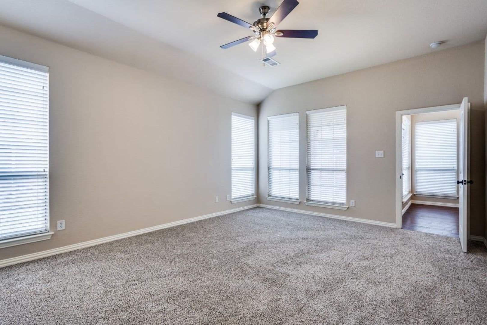 Lewisville House: 205 Chester Drive
