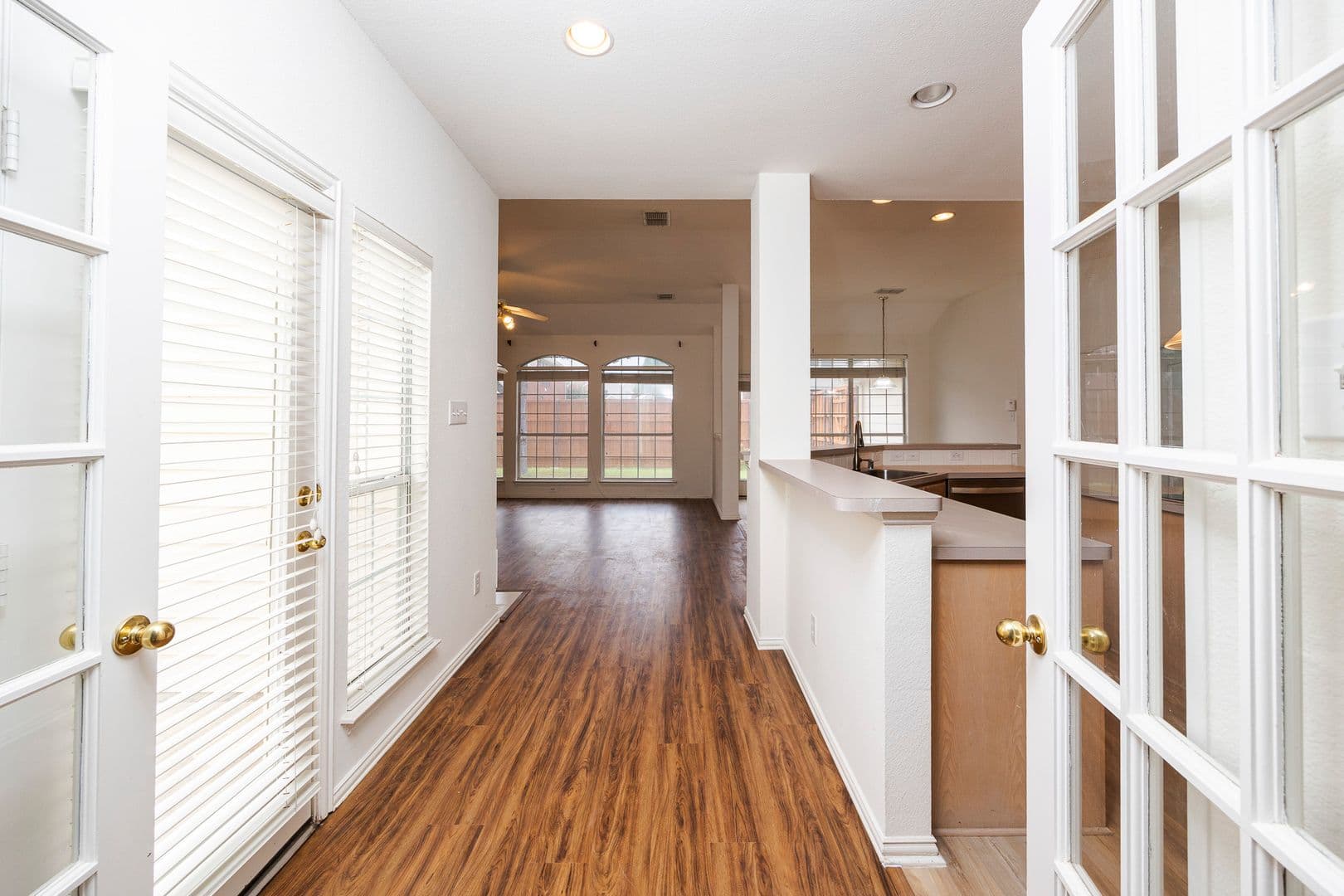 Richardson House: 3103 Kingsbury Drive(Owner approval must)