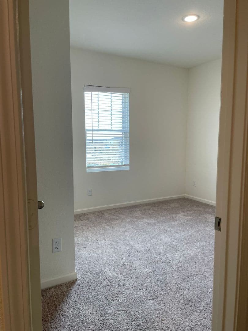 Fort Worth House: 10348 Rosegreen Ln