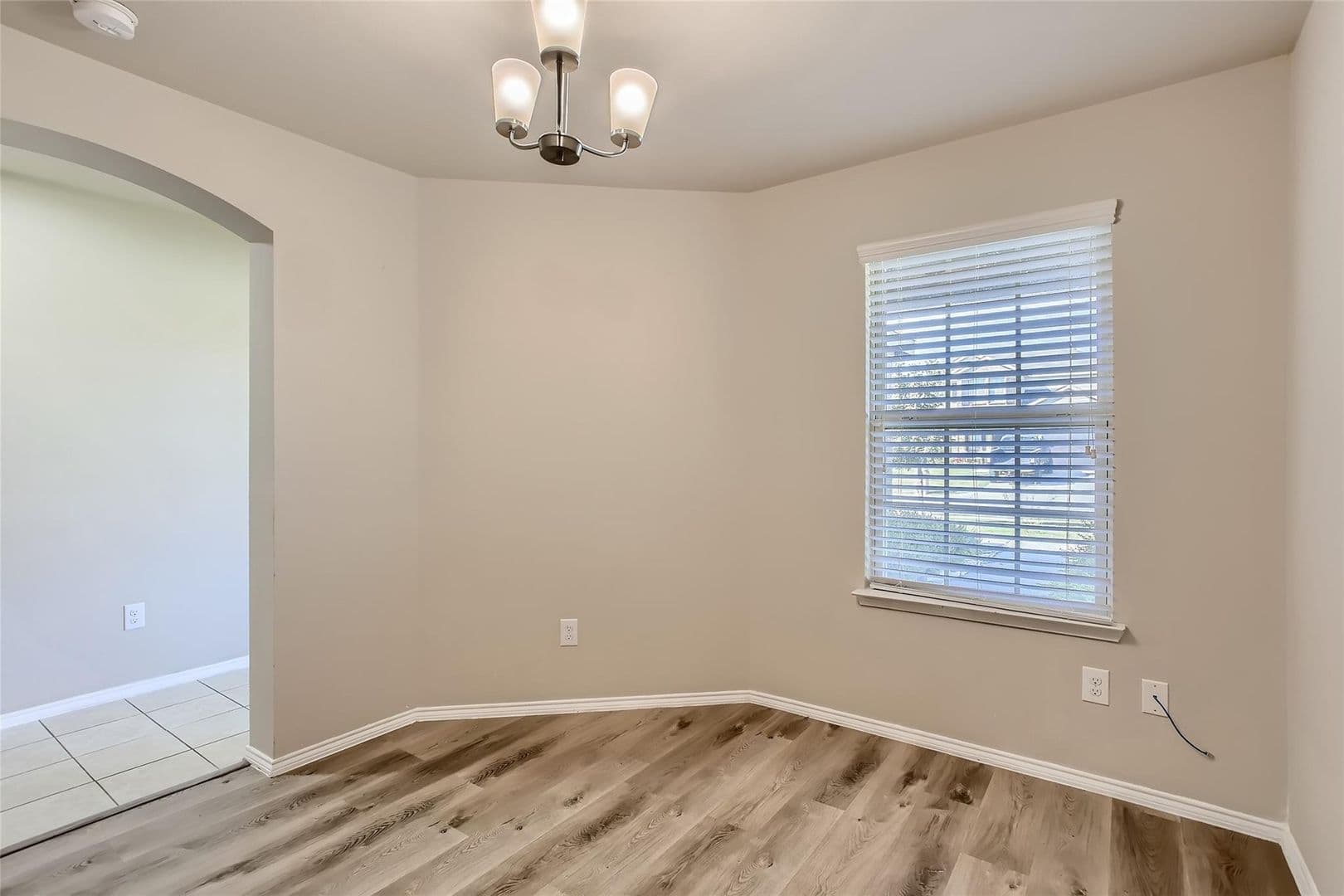 Josephine House: 503 Hawthorn Dr