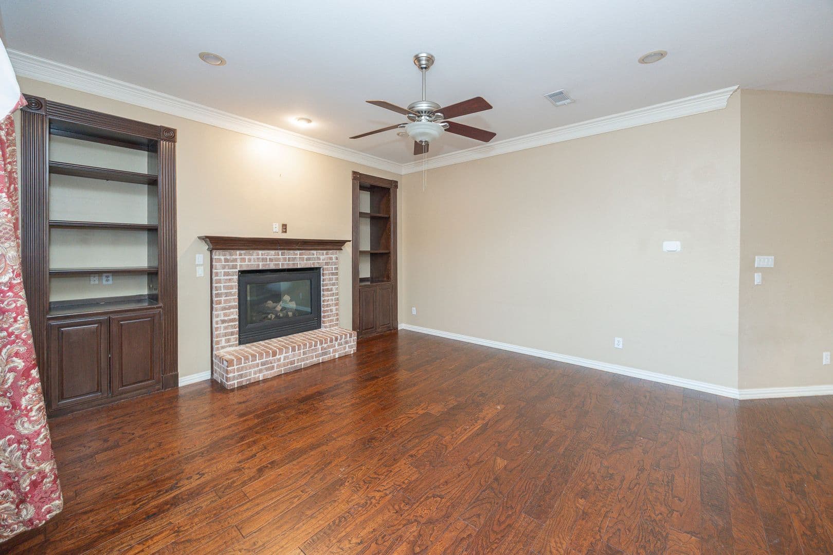 Plano House: 3417 Burnet Drive