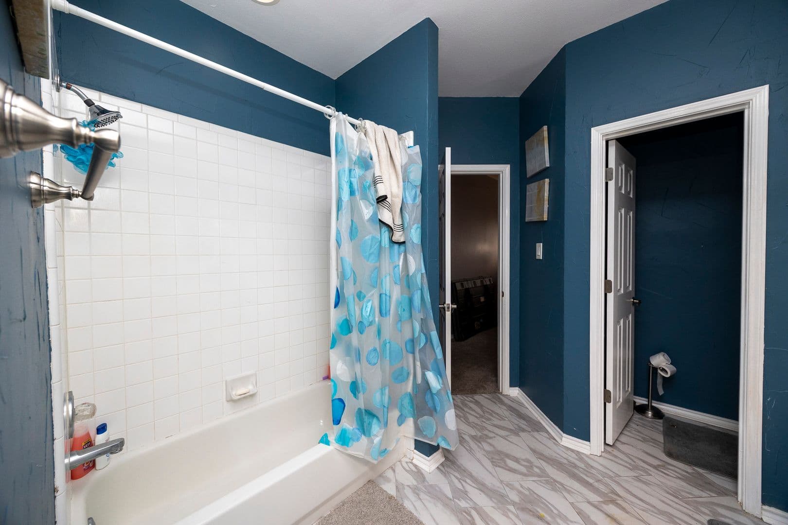 Rockwall House: 1418 Signal Ridge