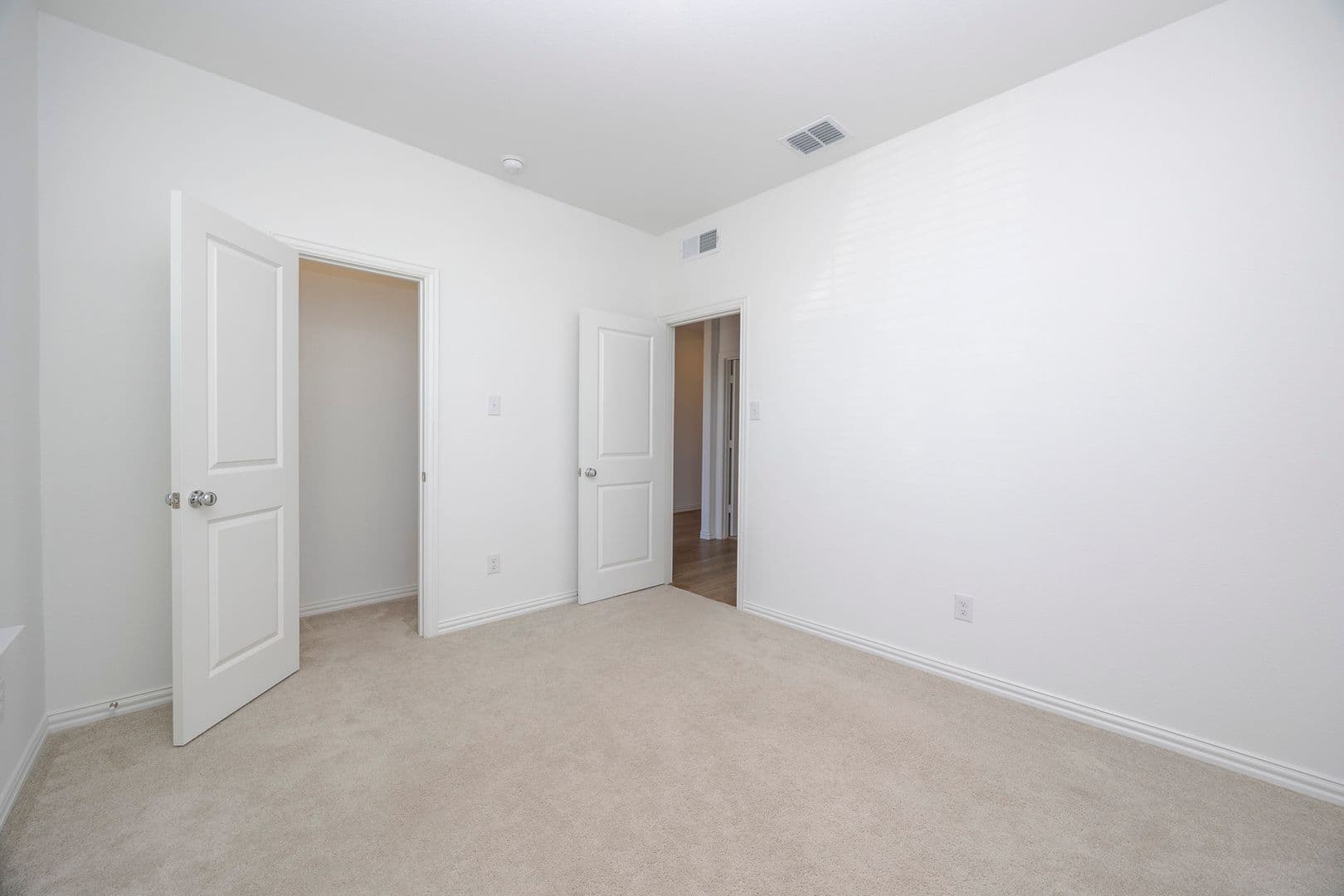 Forney House: 2406 Bold Venture Drive