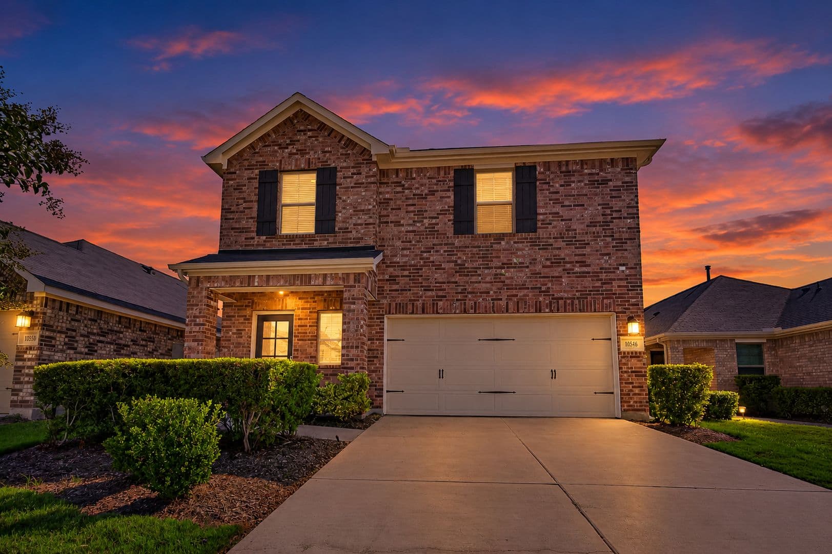Conroe House: 10546 Preserve Way