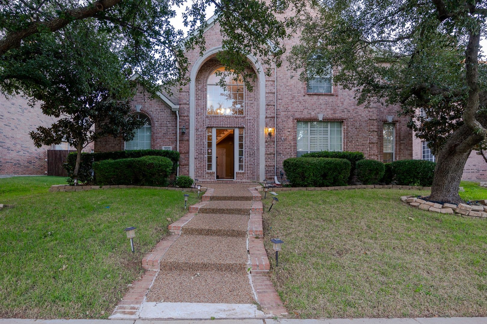 Plano House: 3417 Burnet Drive