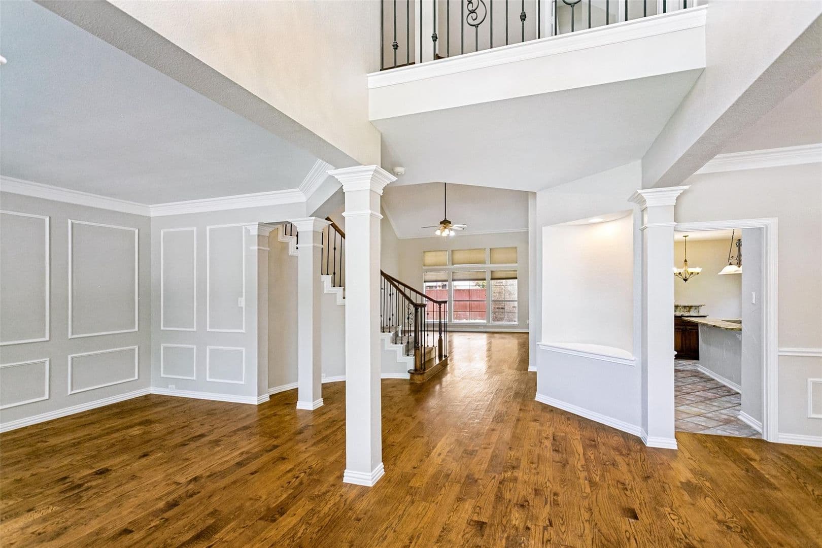 Plano House: 2208 Scenic Dr