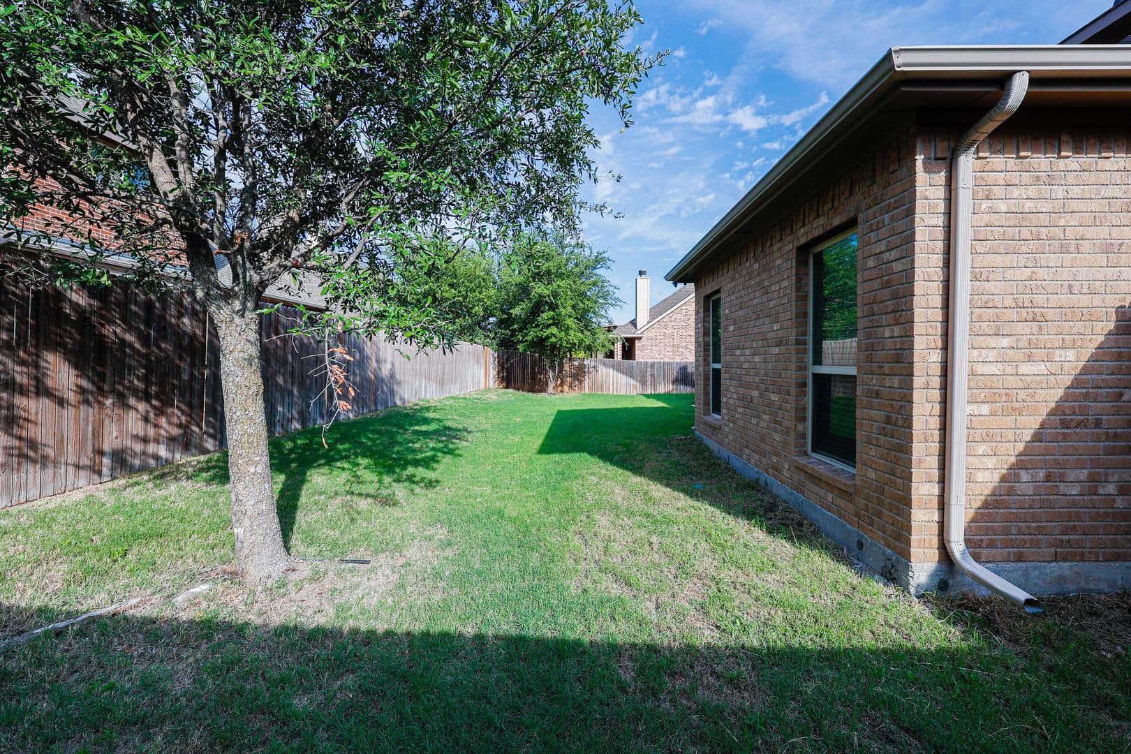 Sachse House: 3611 Mohan Ct