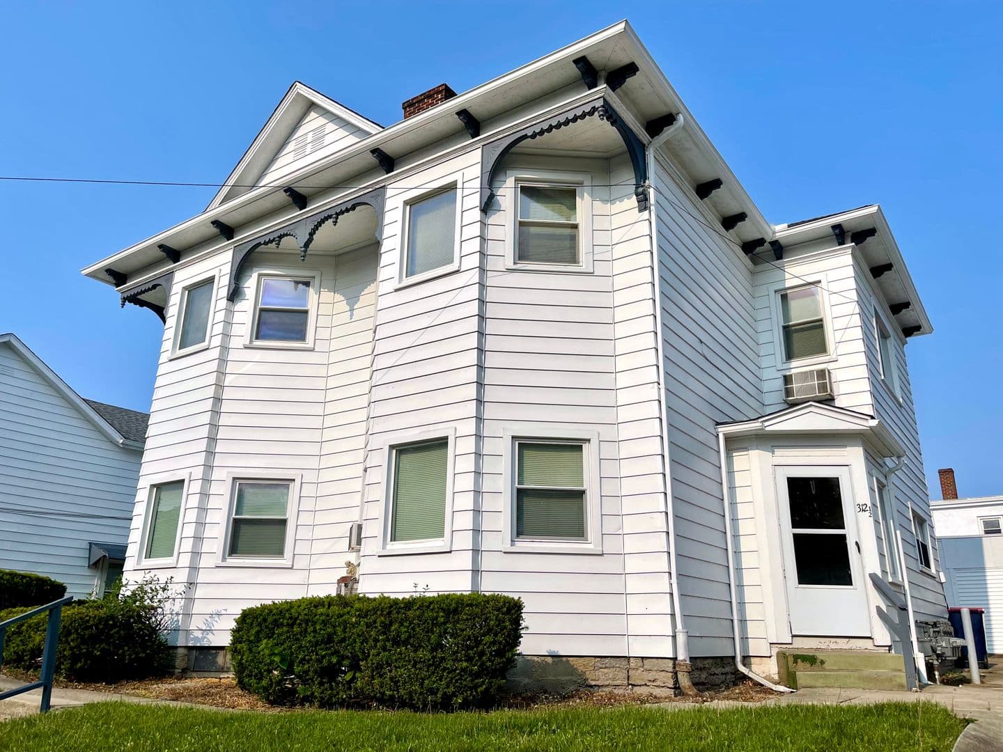 Piqua Apartment: 310 Harrison St.