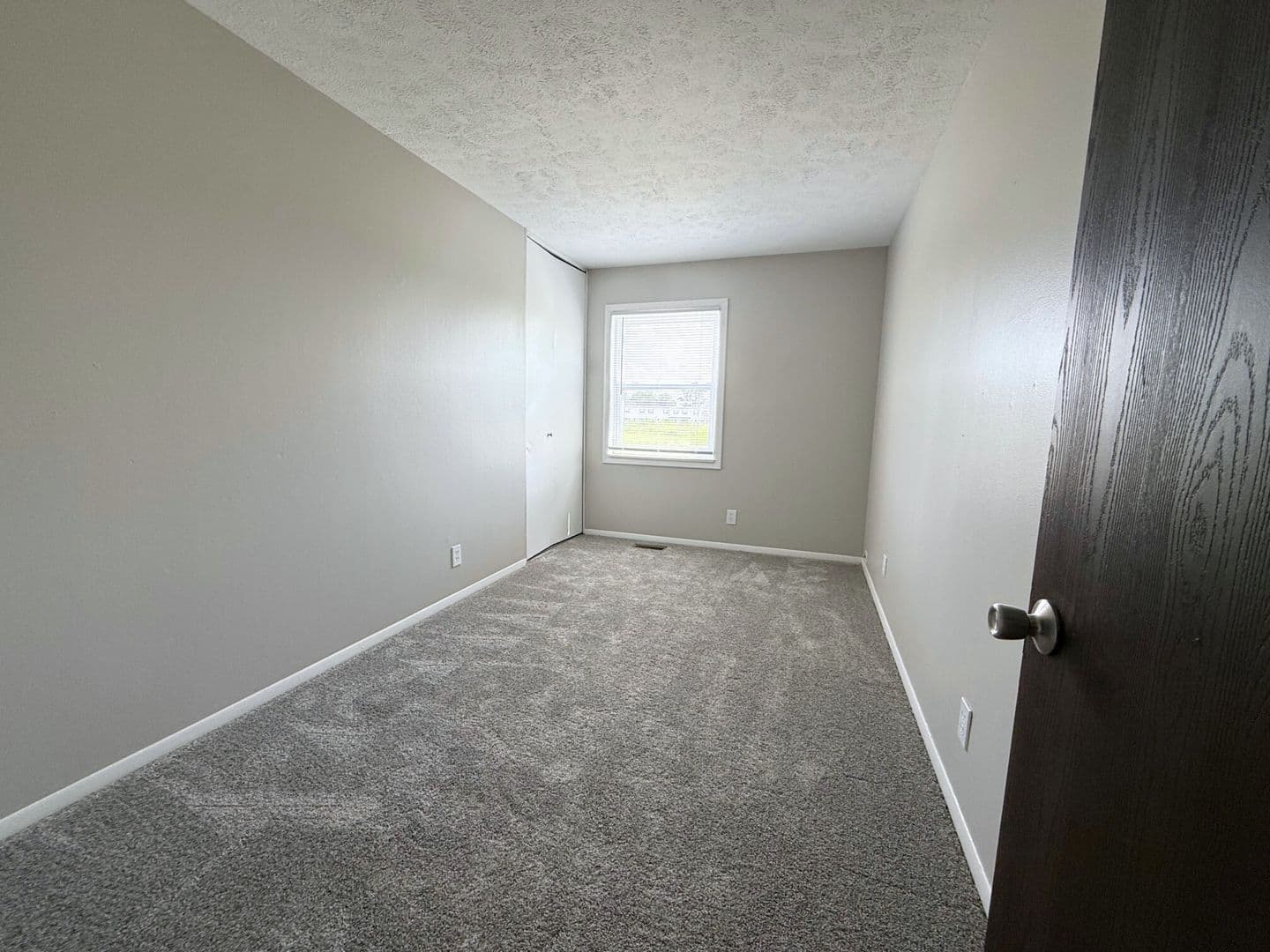 Northwood Apartment: 3617 Lakepointe Dr