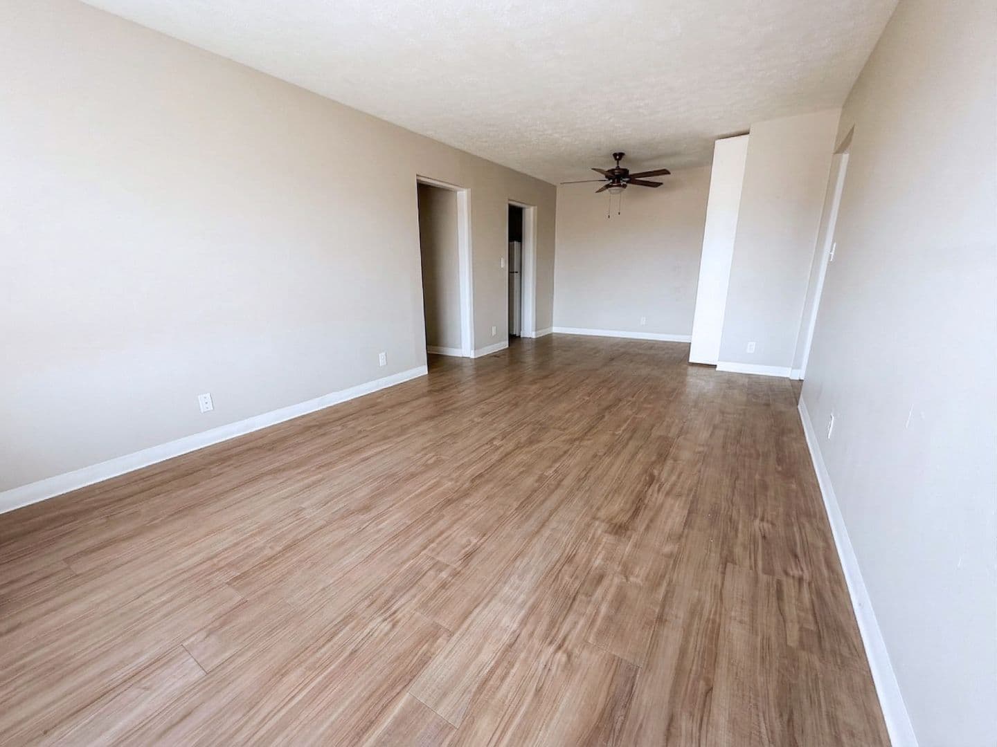 Northwood Apartment: 3617 Lakepointe Dr