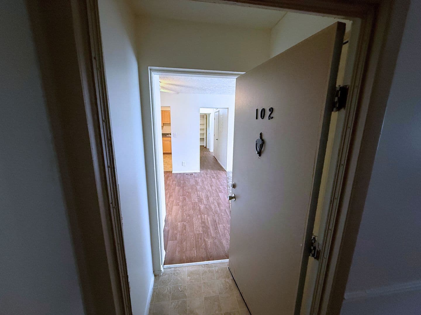 Northwood Apartment: 3617 Lakepointe Dr