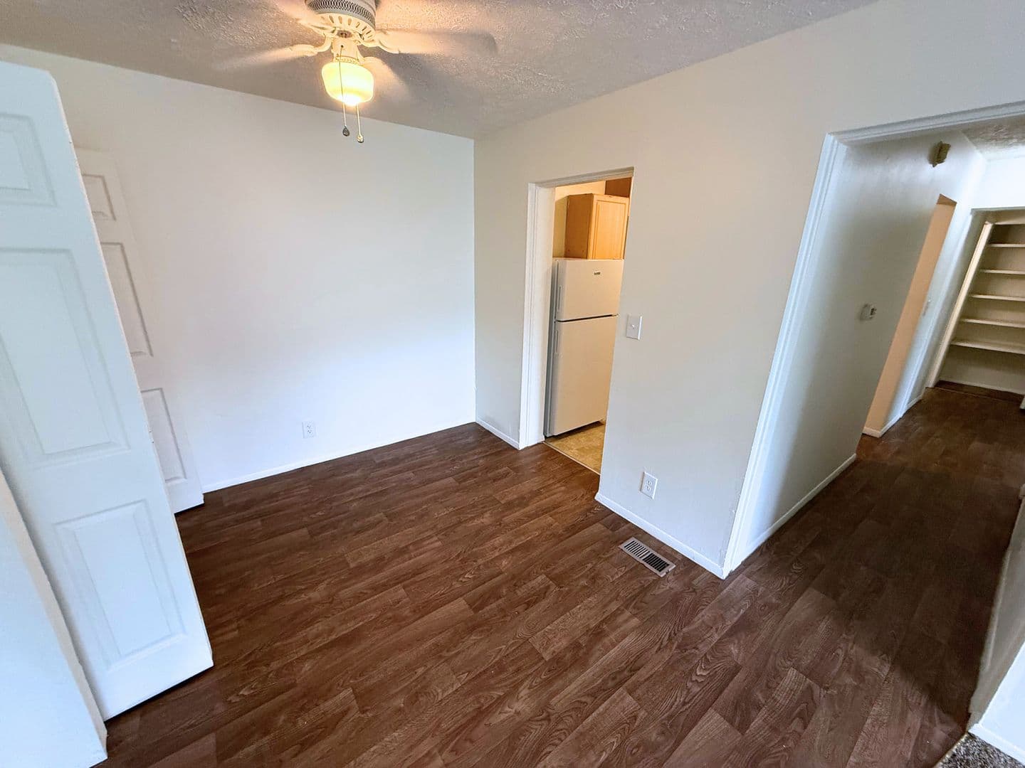 Northwood Apartment: 3617 Lakepointe Dr