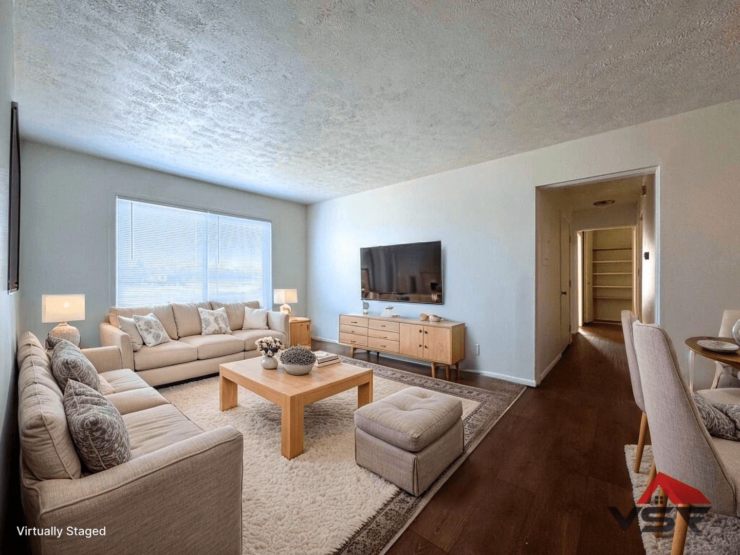 Northwood Apartment: 3617 Lakepointe Dr