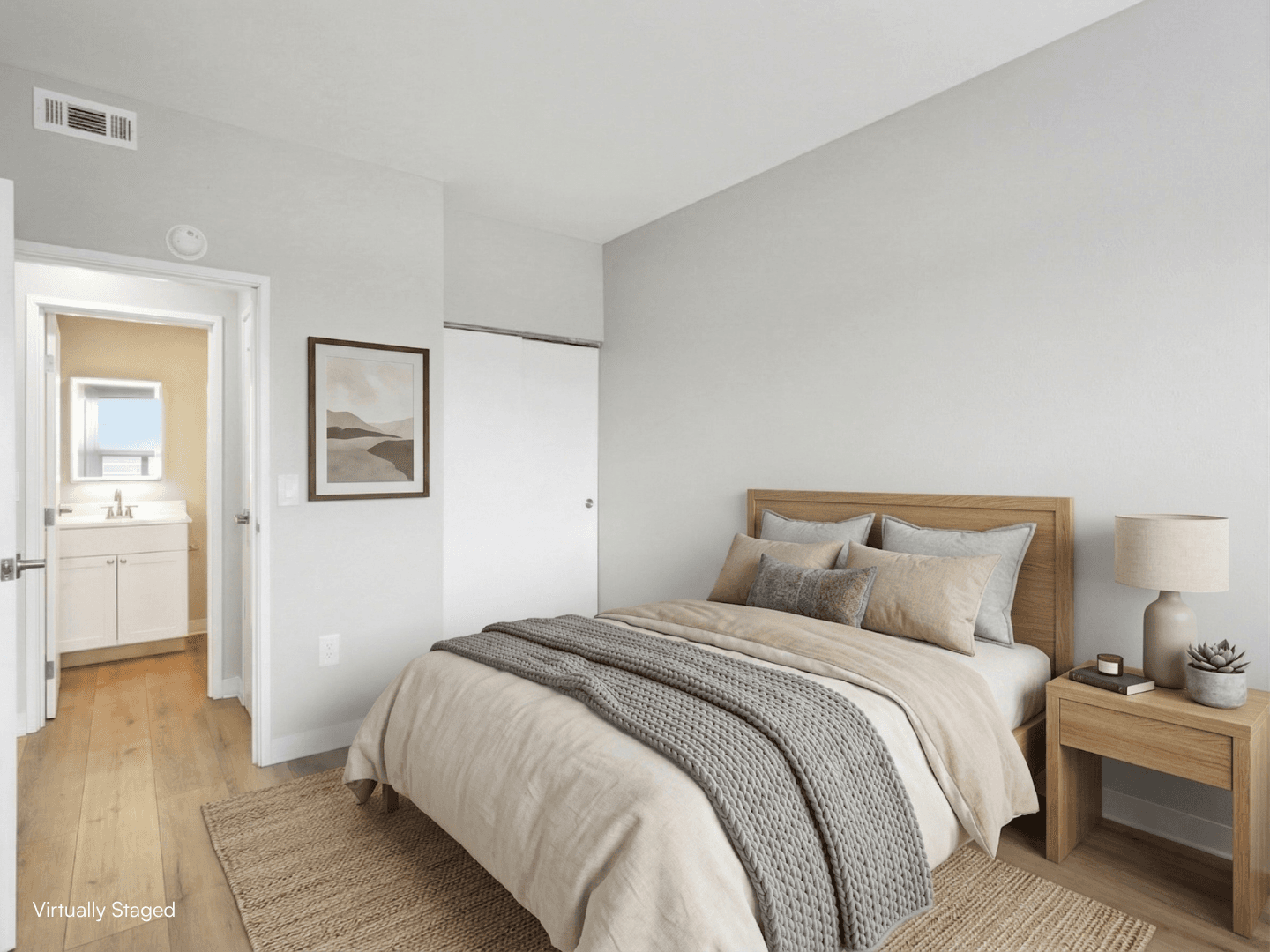 Piqua Apartment: 316 N. College St.