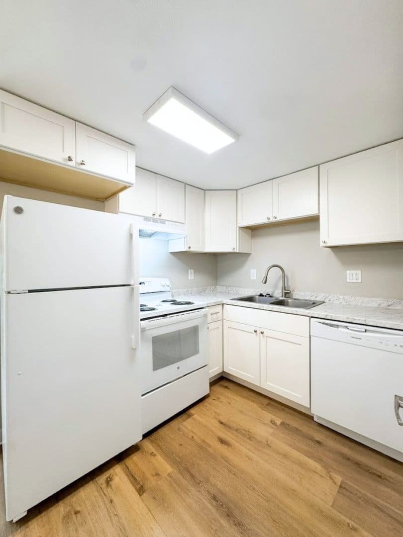 Brookville Apartment: 33-47 West McKinley St.