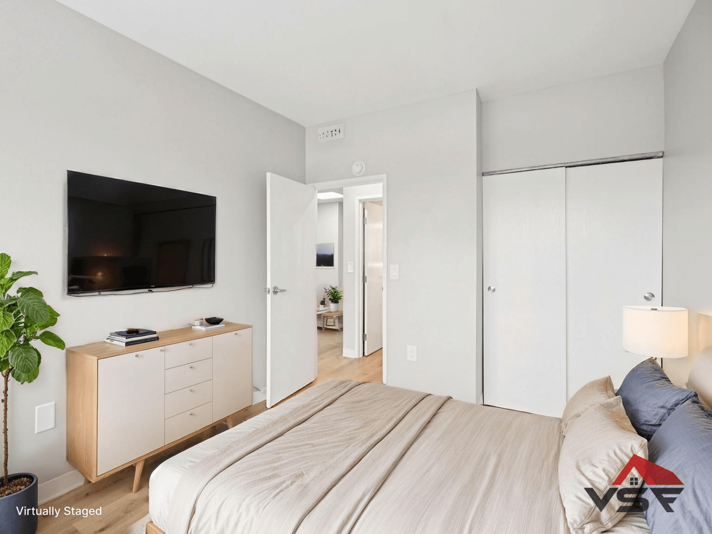 Piqua Apartment: 316 N. College St.
