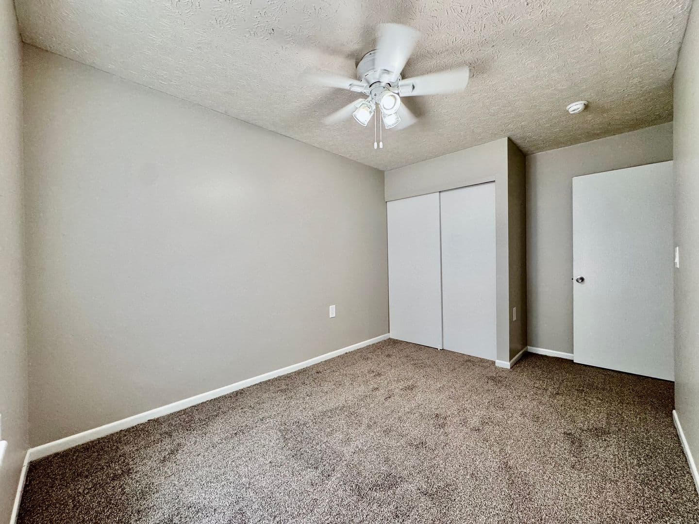 Troy Apartment: 580 Staunton Commons Dr.