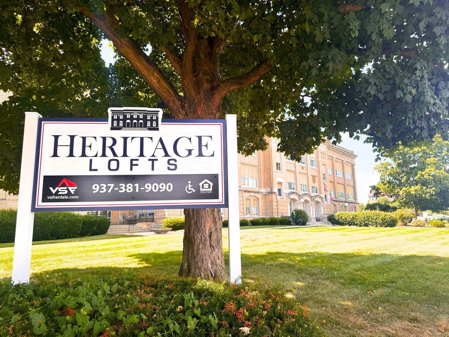 Piqua Apartment: 316 N. College St.