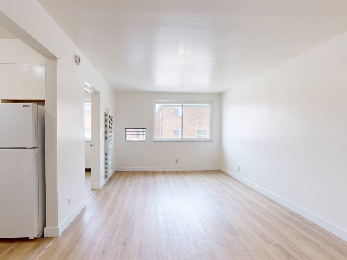 Dayton Apartment: 805-819 Wilmington Ave