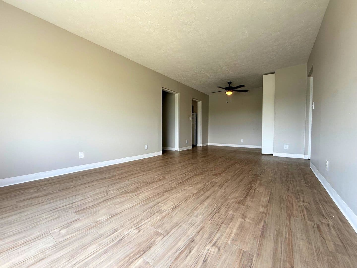 Northwood Apartment: 3617 Lakepointe Dr
